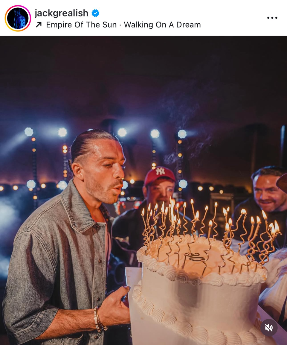 两人去年 两人去年