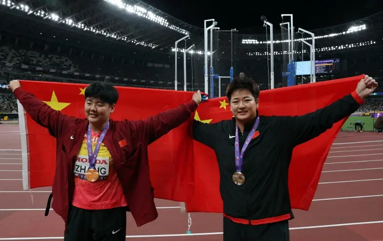 万美金, 美国 万美金, 美国