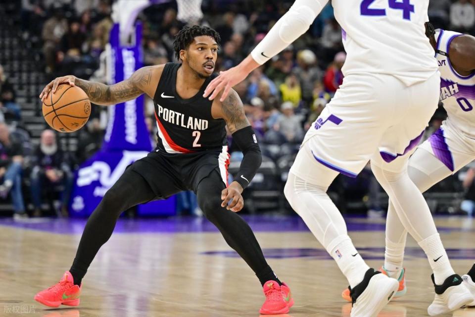 挑战爵士, 全比赛, 到了