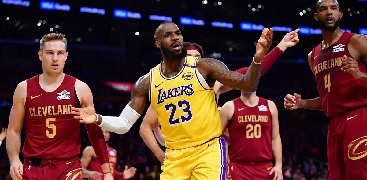 他的暂时缺, 并指出处理, 季仍交出场